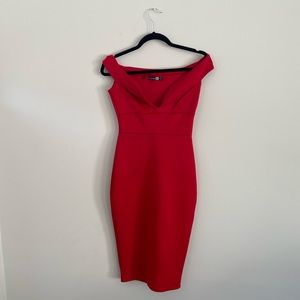BOOHOO night off the shoulder dress red 6